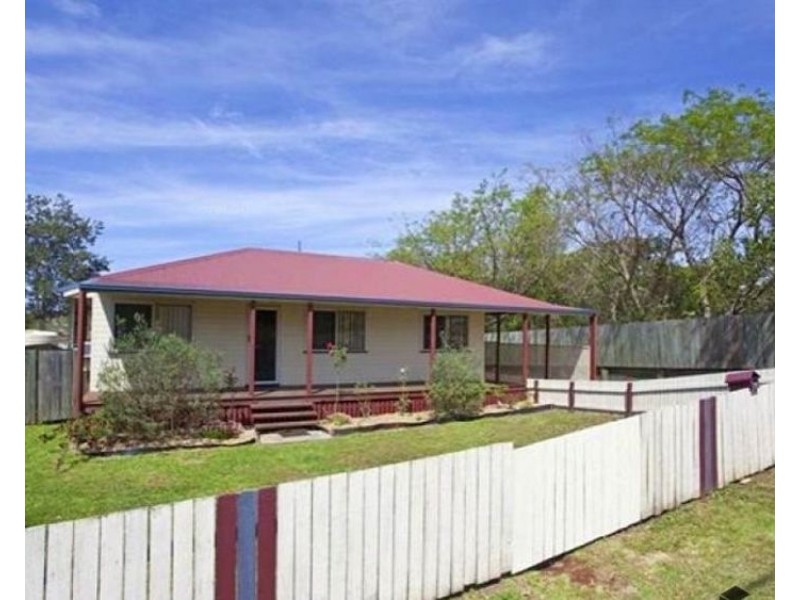 6 Vanity Street, Rockville QLD 4350