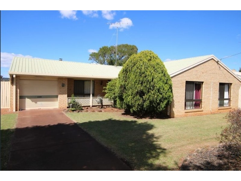 6 Platz Street, Darling Heights QLD 4350