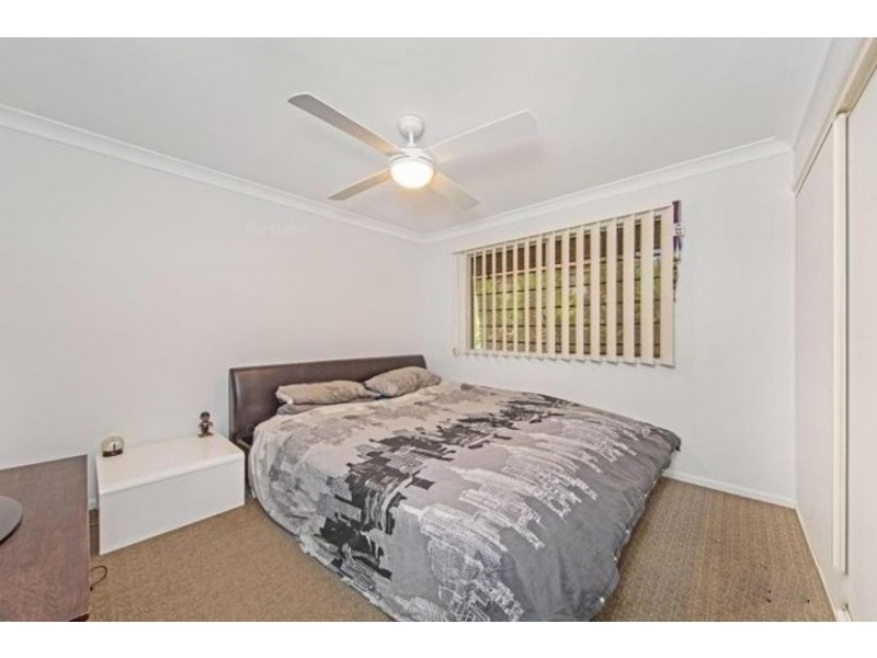 8 Bulloo Street, Glenvale QLD 4350