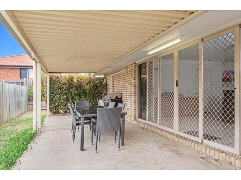 8 Bulloo Street, Glenvale QLD 4350