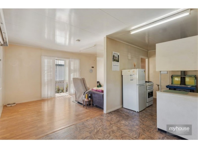 26 McDowall Street, Newtown QLD 4350
