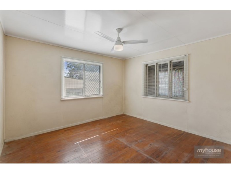 26 McDowall Street, Newtown QLD 4350