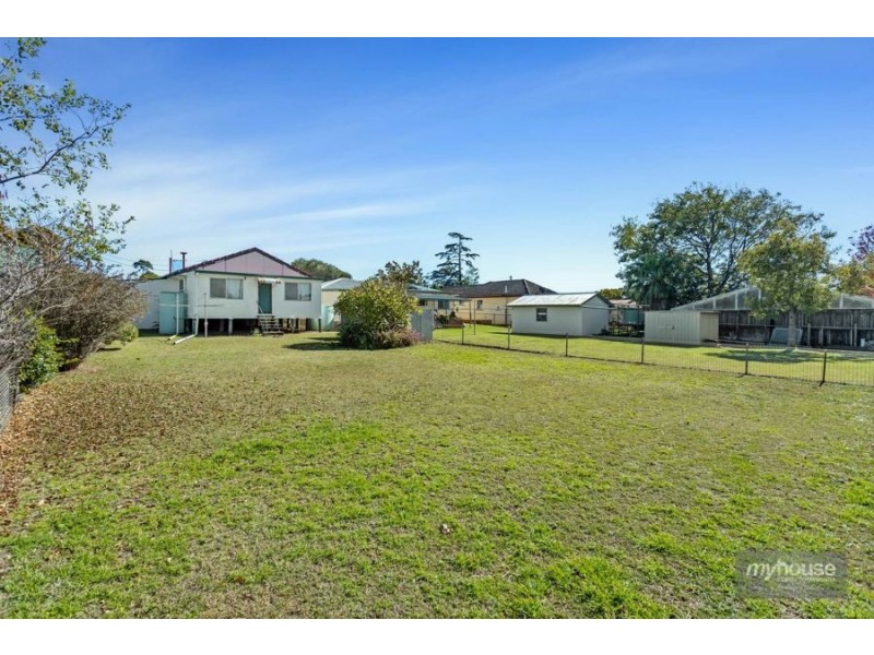 26 McDowall Street, Newtown QLD 4350