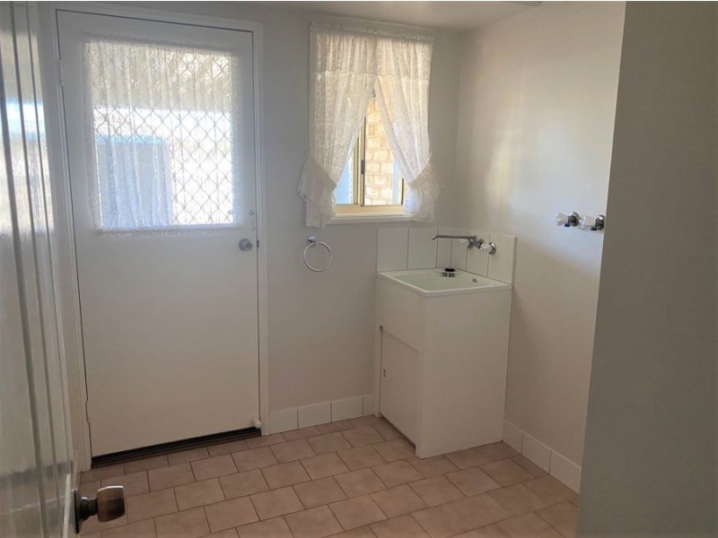 2 Nimrod Court, Wilsonton QLD 4350