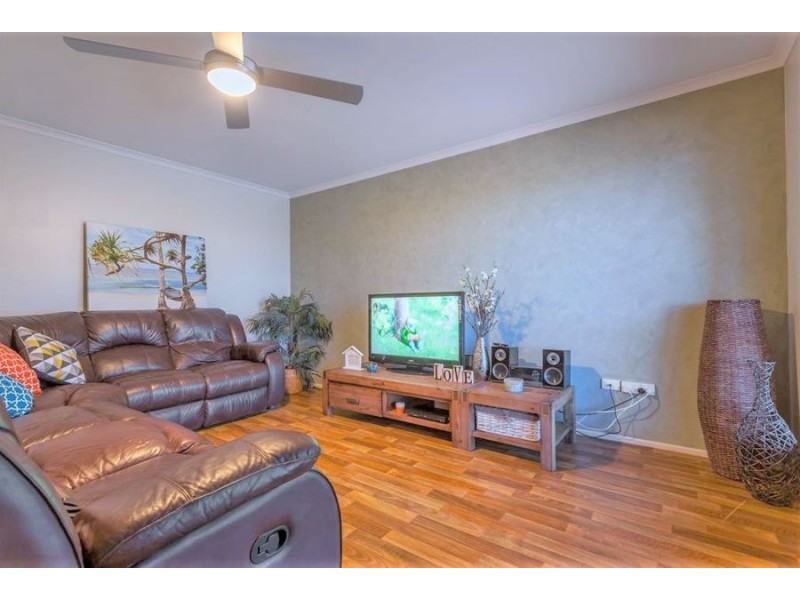 8 Kayser Court, Darling Heights QLD 4350