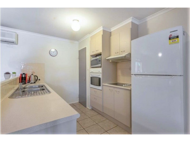8 Kayser Court, Darling Heights QLD 4350