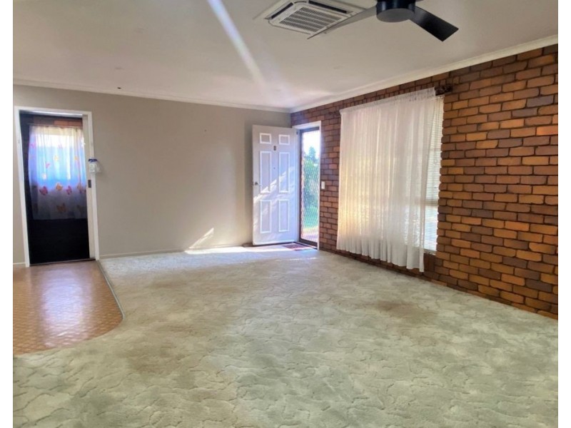 2/4 Fysh Court, Wilsonton QLD 4350