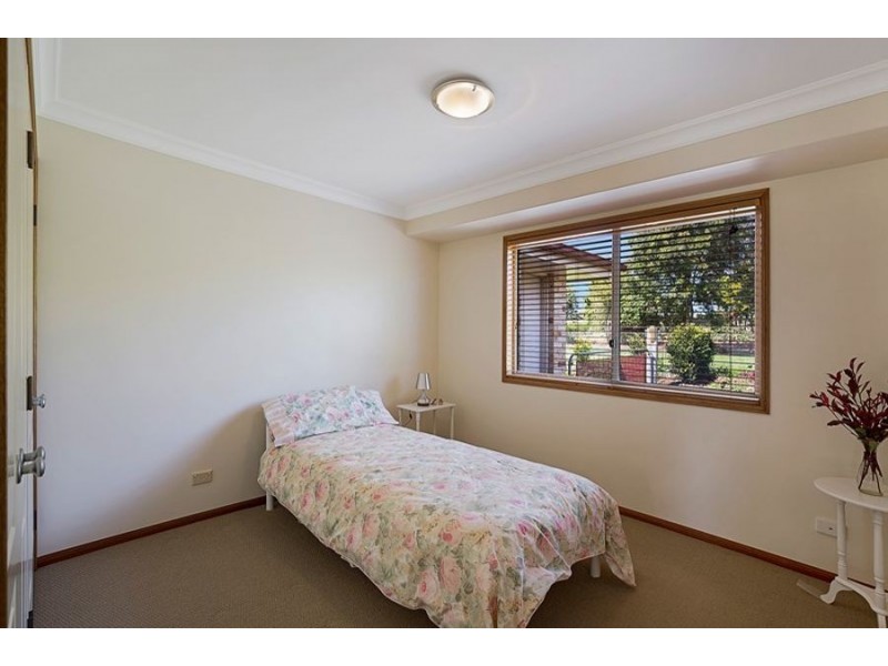 27 Cole Drive, Highfields QLD 4352