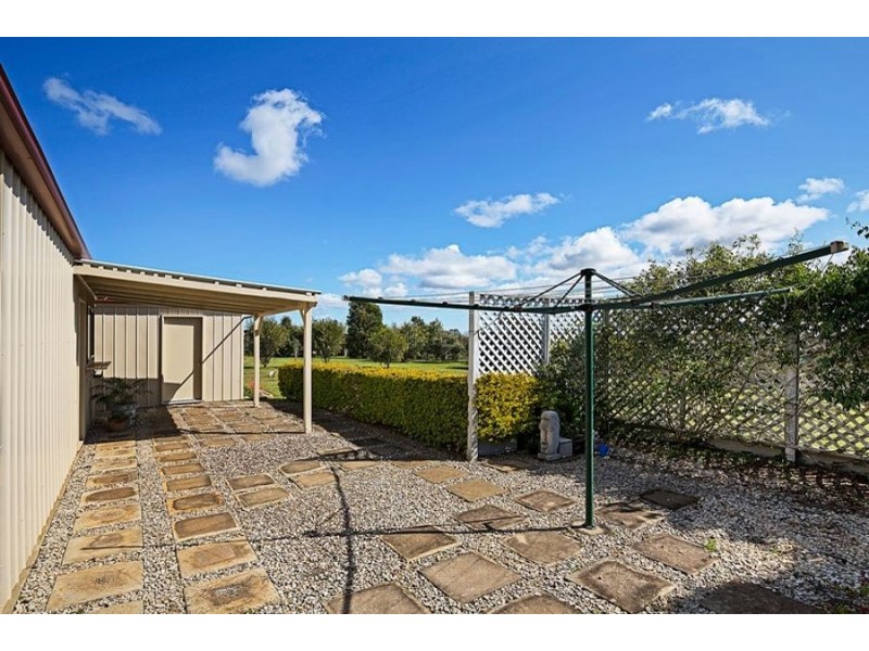 27 Cole Drive, Highfields QLD 4352