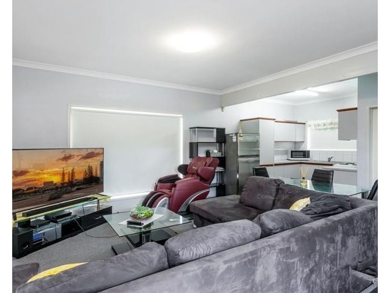 2/2 Rachel Street, Darling Heights QLD 4350