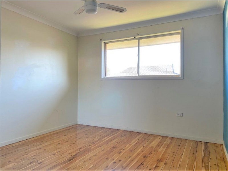 152 Alderley Street, Centenary Heights QLD 4350