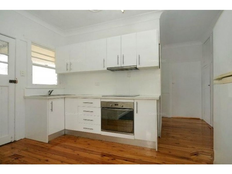 38 Justin Street, Harristown QLD 4350