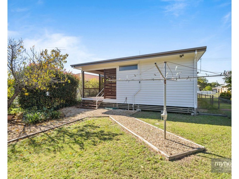 13 Cay Street, Newtown QLD 4350