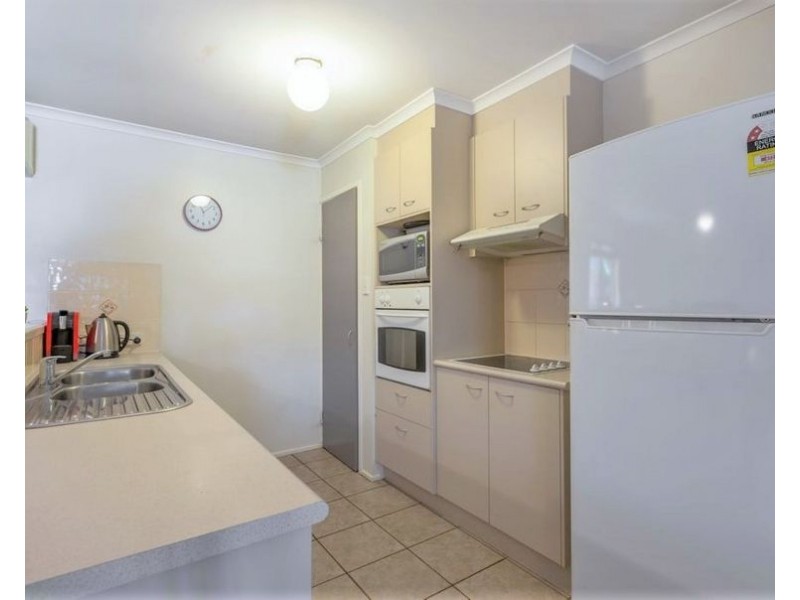 8 Kayser Court, Darling Heights QLD 4350