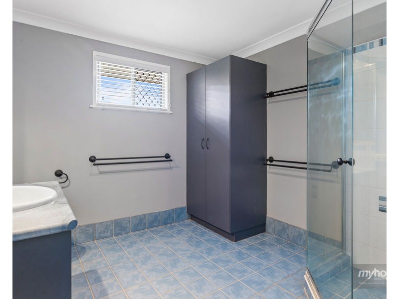 7 Kettle Street, Rockville QLD 4350