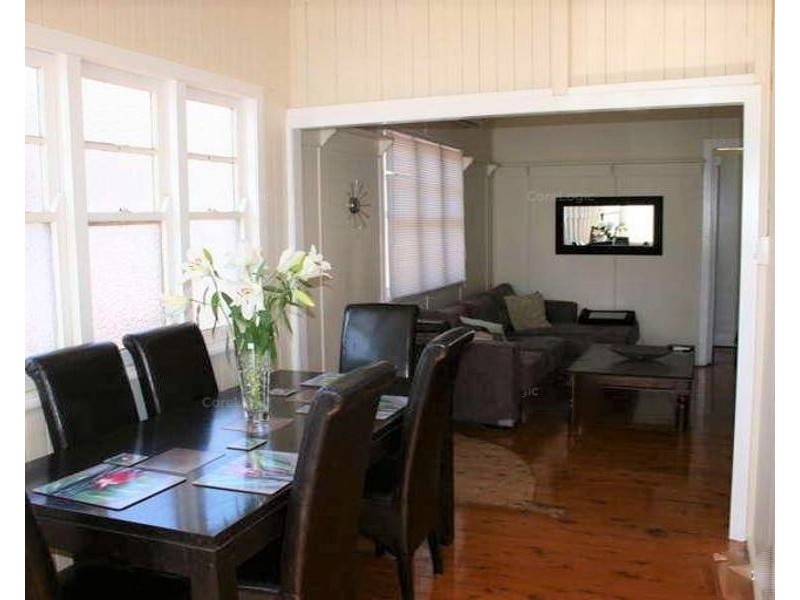 20 Weetwood Street, Newtown QLD 4350