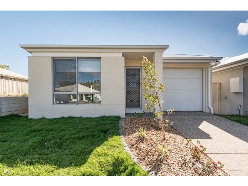 21 Minnett Street, Glenvale QLD 4350