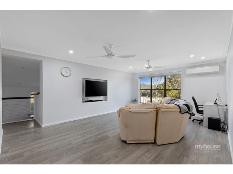 256 Hayden Street, Mount Rascal QLD 4350