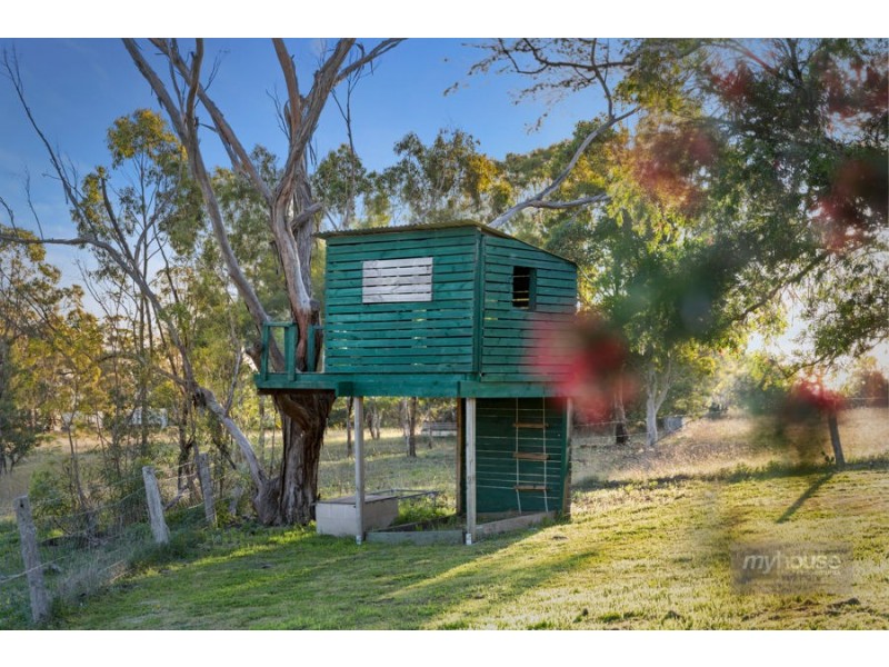 256 Hayden Street, Mount Rascal QLD 4350