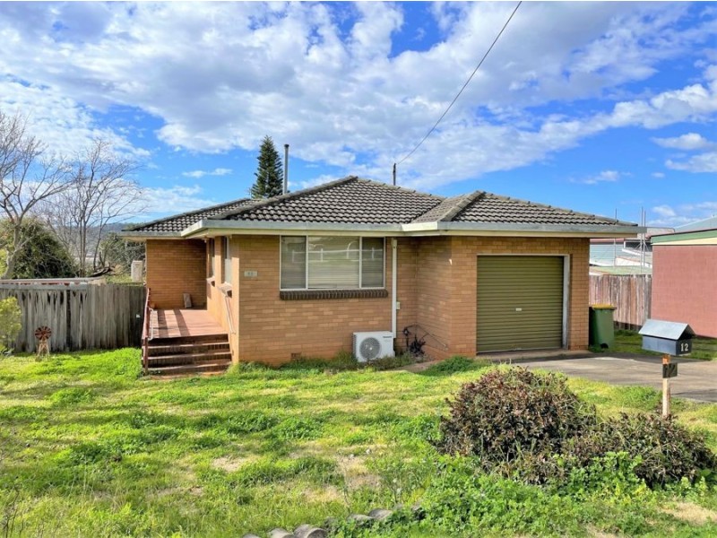 12 Ford Street, Rockville QLD 4350