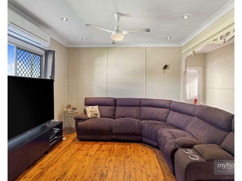 144 Ruthven Street, North Toowoomba QLD 4350