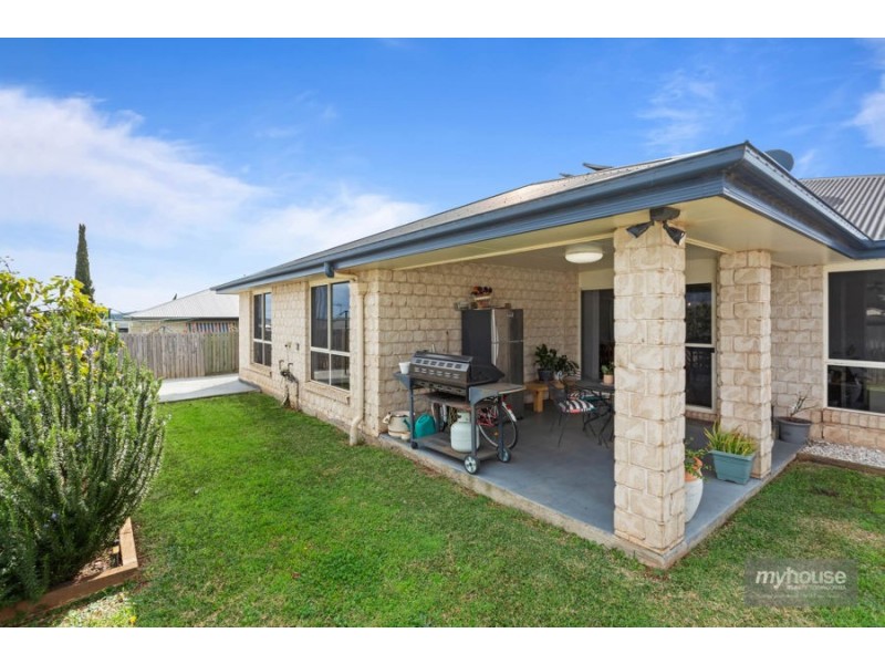 10 Opal Street, Glenvale QLD 4350