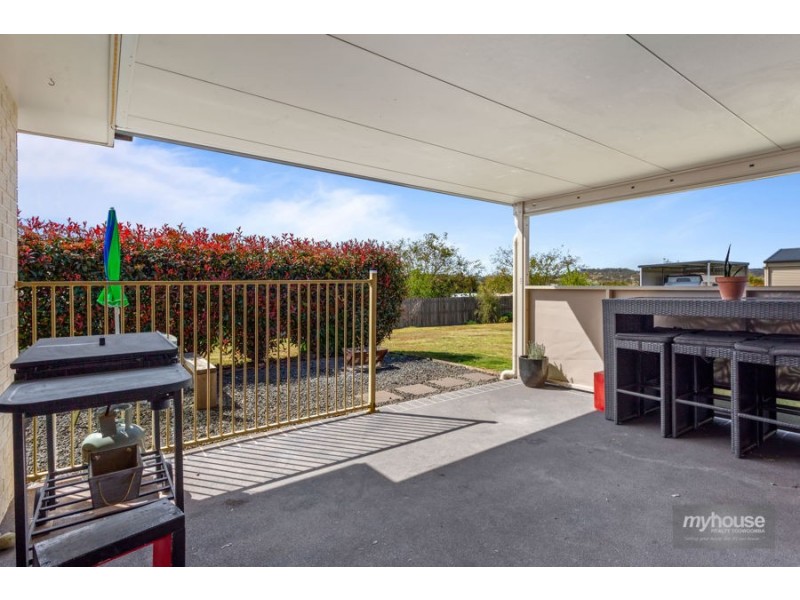 5 Curlew Street, Meringandan West QLD 4352