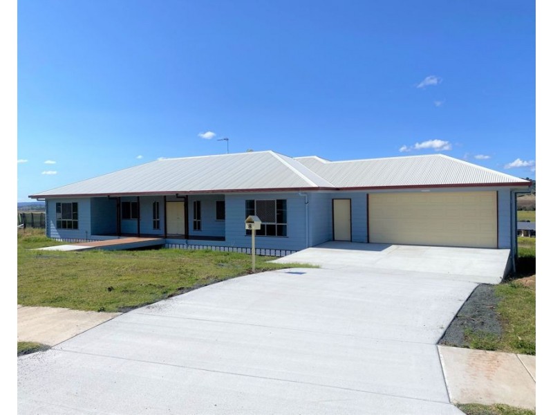 8 Southern Cross Drive, Kingsthorpe QLD 4400