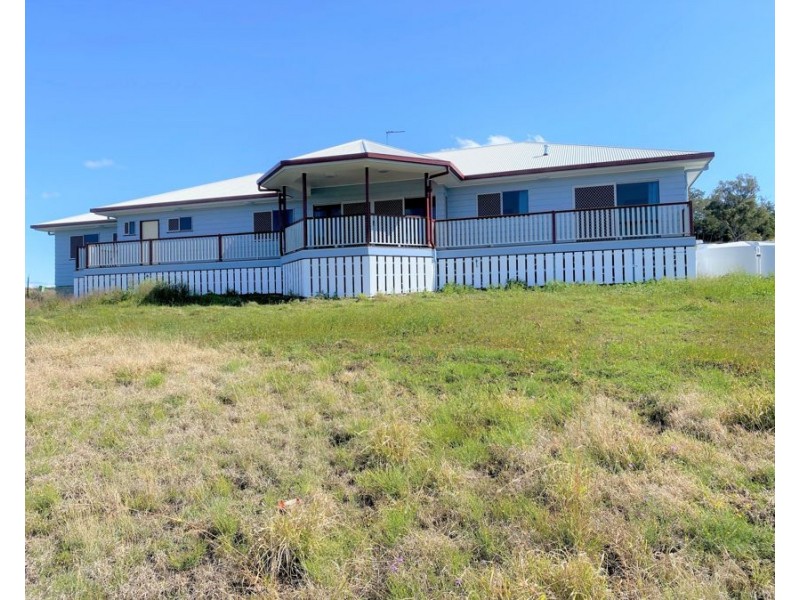8 Southern Cross Drive, Kingsthorpe QLD 4400
