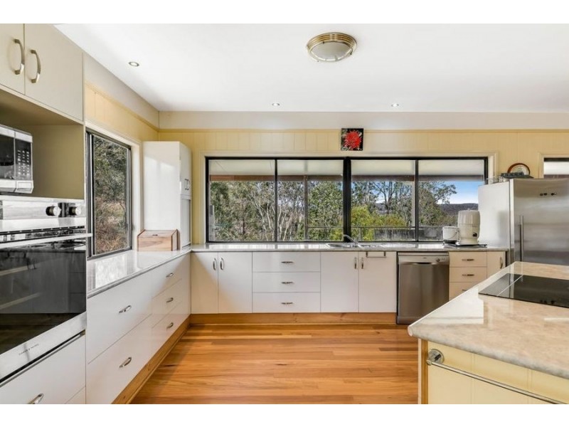 140 Carroll Road, Hodgson Vale QLD 4352