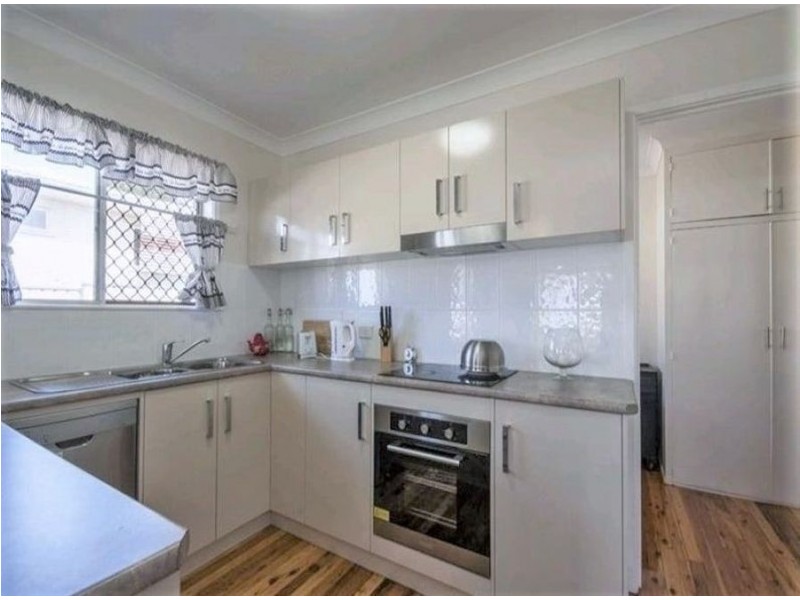 2/68 Dunne Street, Harristown QLD 4350