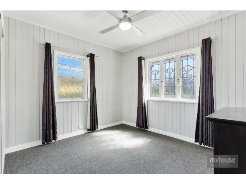 16 Glenvale Road, Harristown QLD 4350