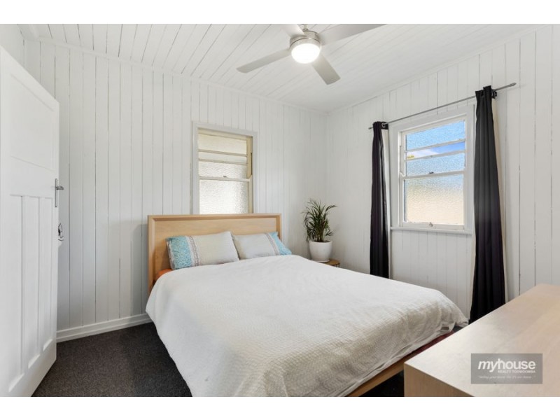 16 Glenvale Road, Harristown QLD 4350