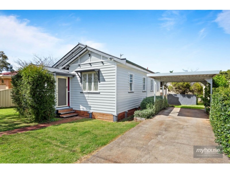 16 Glenvale Road, Harristown QLD 4350