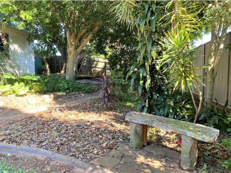 7 Fourth Avenue, Harristown QLD 4350