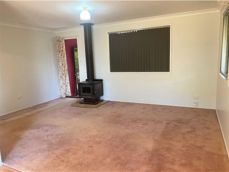 12 Moselle Court, Wilsonton Heights QLD 4350