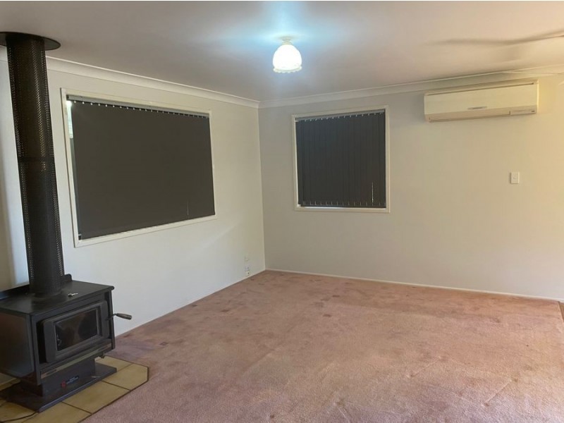 12 Moselle Court, Wilsonton Heights QLD 4350