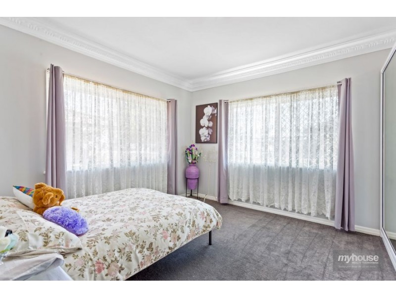 17 Berry Street, Wilsonton QLD 4350