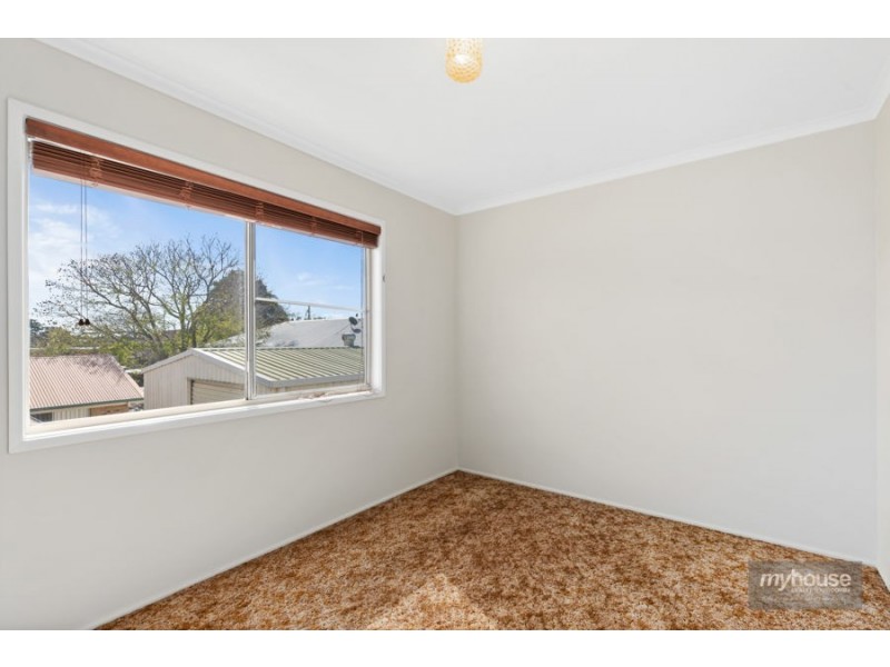23 Coates Street, Kearneys Spring QLD 4350