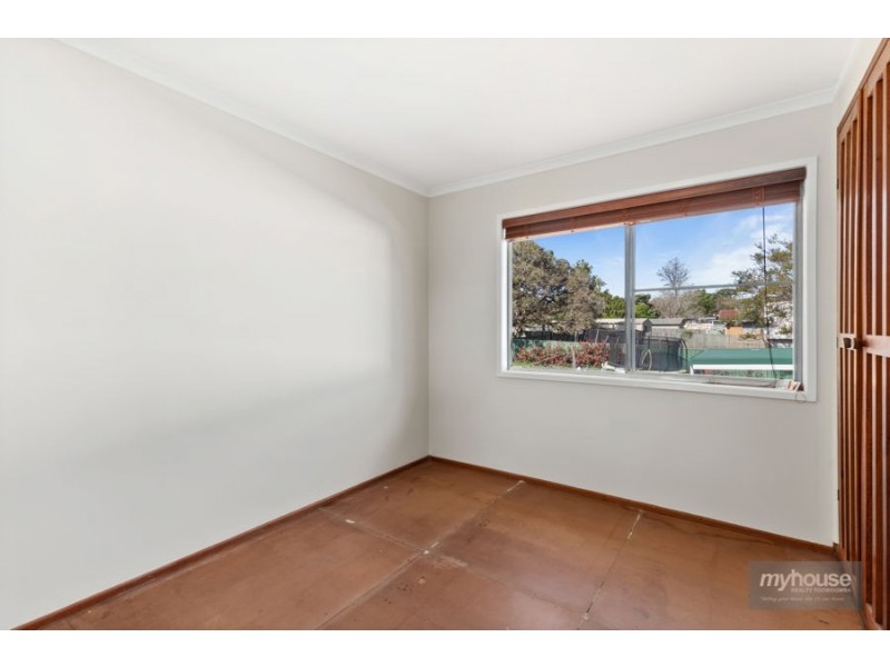 23 Coates Street, Kearneys Spring QLD 4350