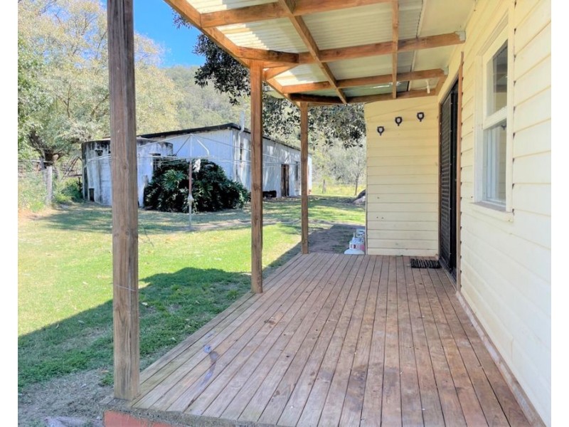 175 Rockmount Road, Rockmount QLD 4344