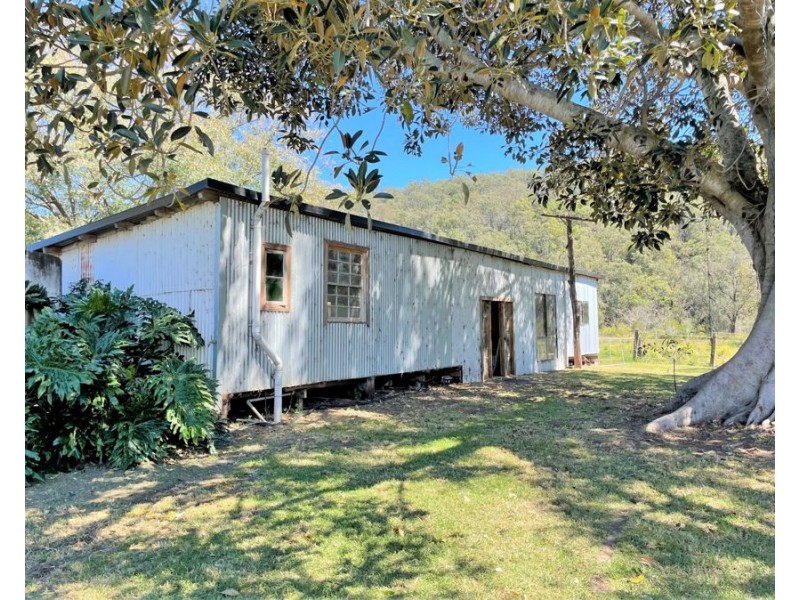 175 Rockmount Road, Rockmount QLD 4344