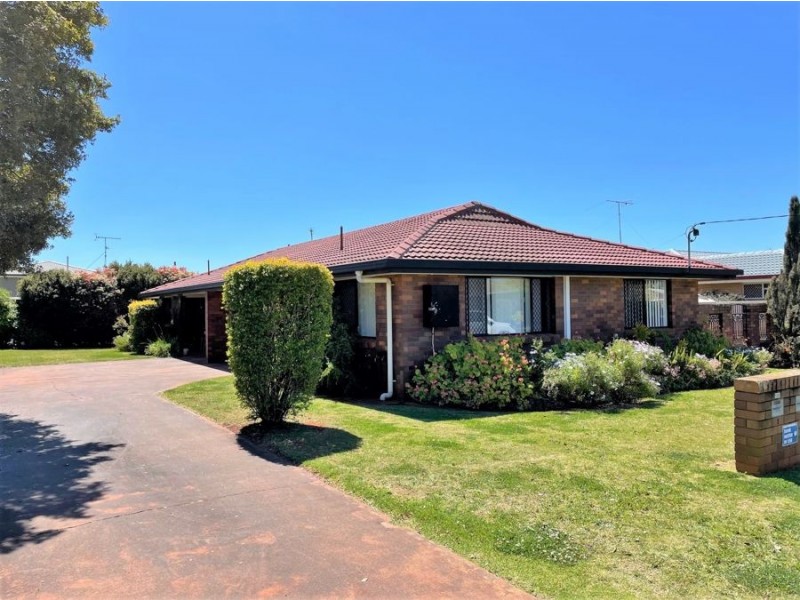 7 Zimmerle Street, Harristown QLD 4350