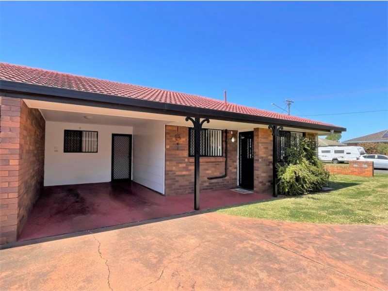 7 Zimmerle Street, Harristown QLD 4350