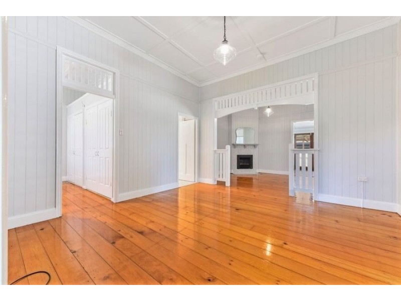 19 Vacy Street, Newtown QLD 4350