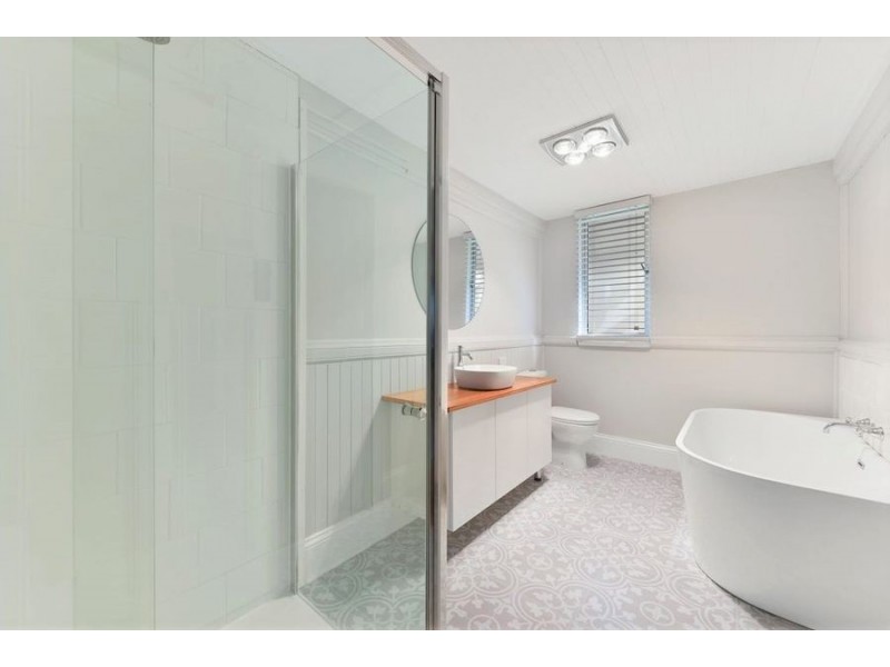 19 Vacy Street, Newtown QLD 4350