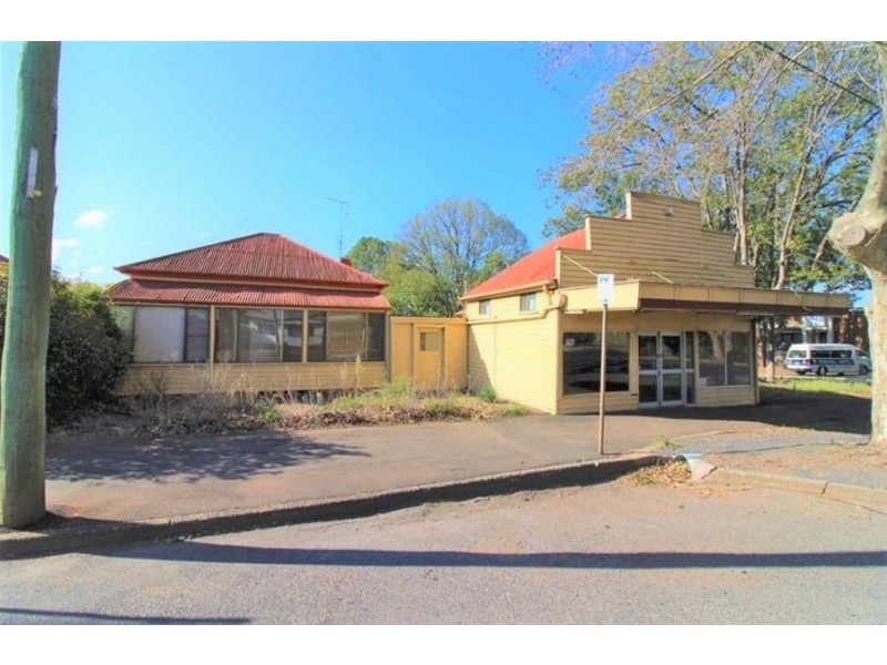 113 James Street, East Toowoomba QLD 4350