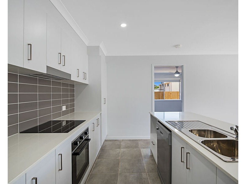 2/30 Tatum Court, Glenvale QLD 4350