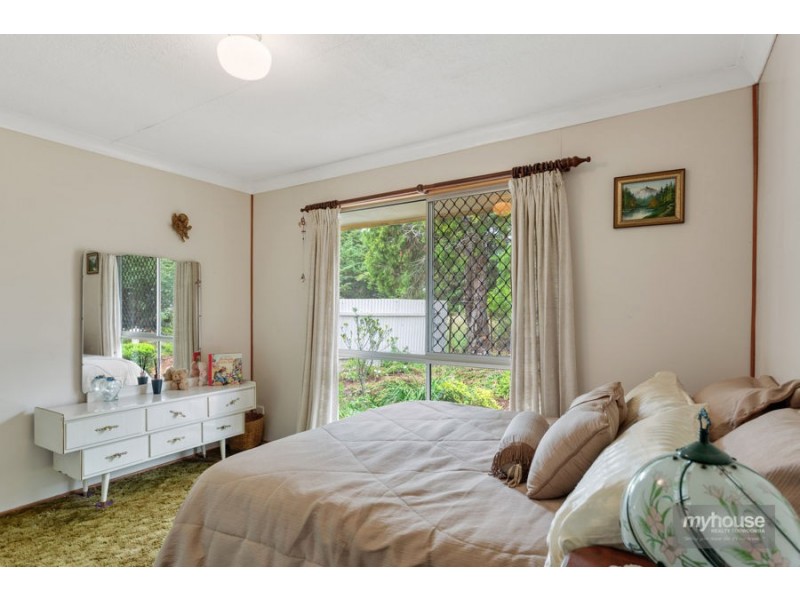 220 Meringandan Road, Kleinton QLD 4352