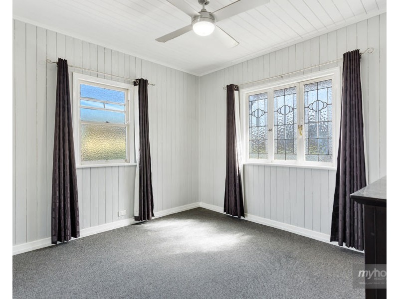 16 Glenvale Road, Harristown QLD 4350
